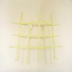 Seis líneas de cinta adhesiva y espejo | 2011 | Inyección de tinta sobre papel de algodón | 70 x 70 cm | Ed. 5