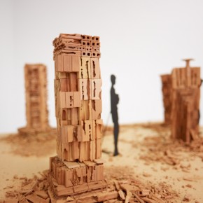 Las torres de Caracas | 2012 | 3 acuarelas sobre papel (proyecto), 6 maquetas a escala de arcilla cocida