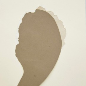 35. Sin título. Marrón y blanco | 2012 | Papel kraft sobre papel fabriano (220 gr) | 48 x 32 cm